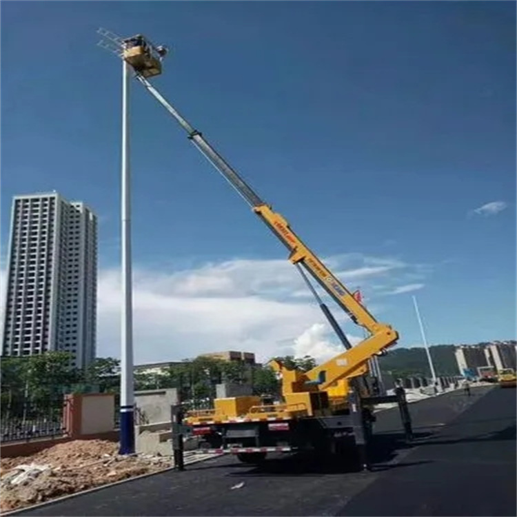 蓬安维修路灯的曲臂升降车出租